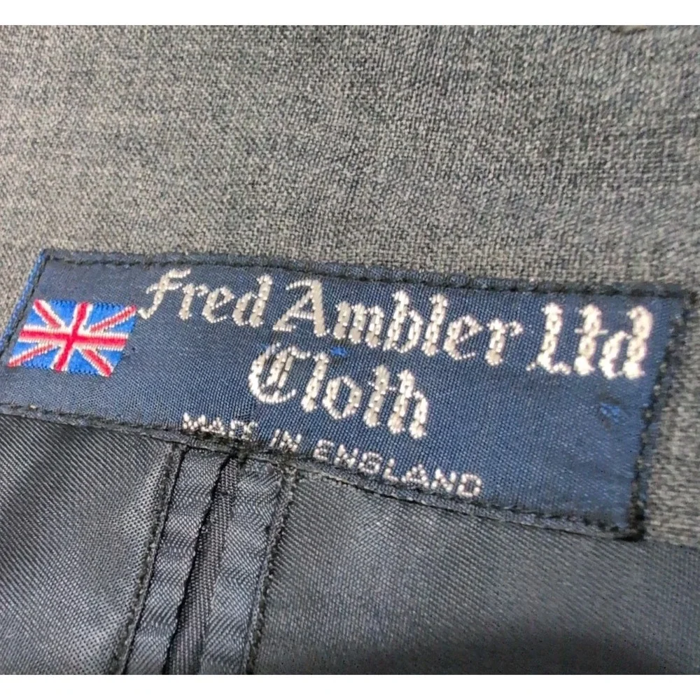 Savile Row Men's Charcoal Gray 100 % Wool Blazer Fred Ambler England 2Button 42R